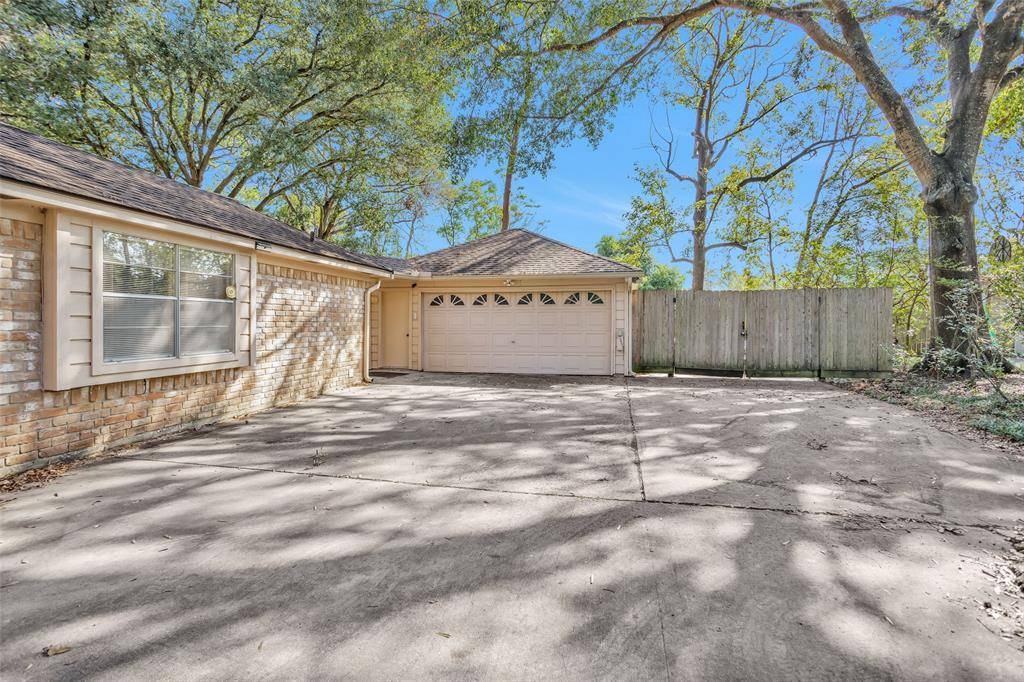 Spring, TX 77379,6715 Spring Leaf DR