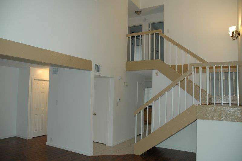 Houston, TX 77099,10327 Huntington Place DR #327