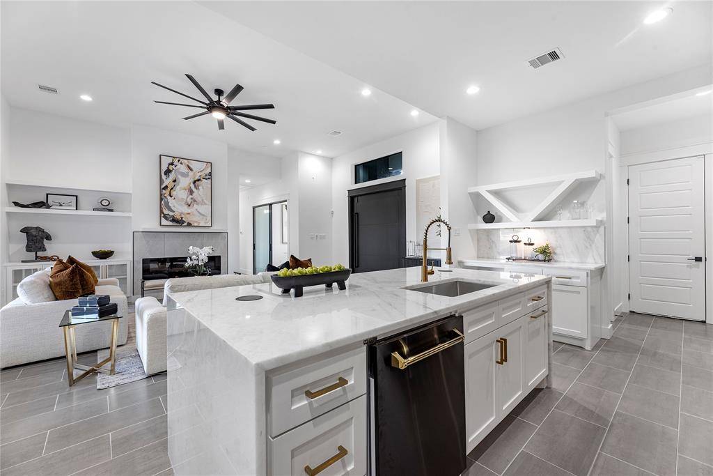 Dayton, TX 77535,1143 Allie LN