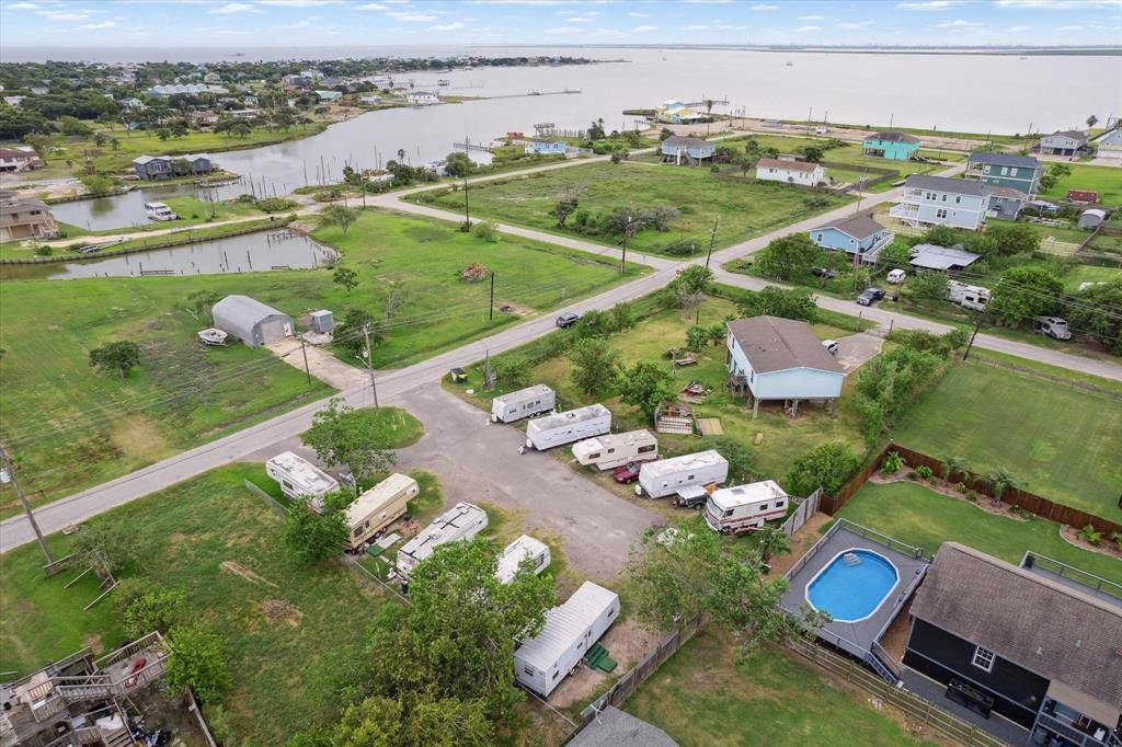 San Leon, TX 77539,924 20th ST