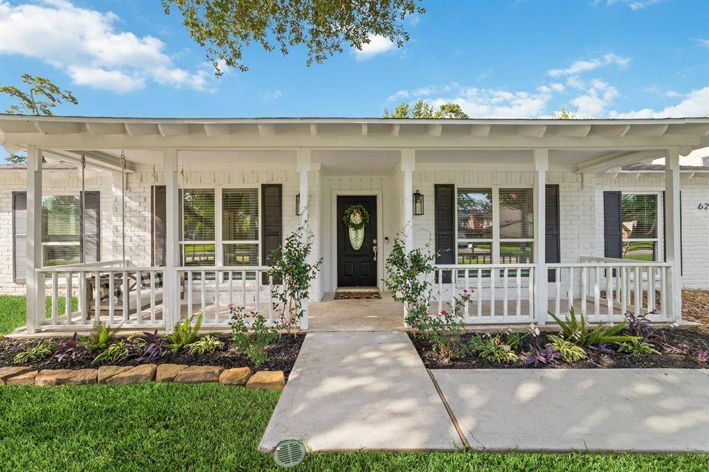 Shenandoah, TX 77381,623 Thornwood DR