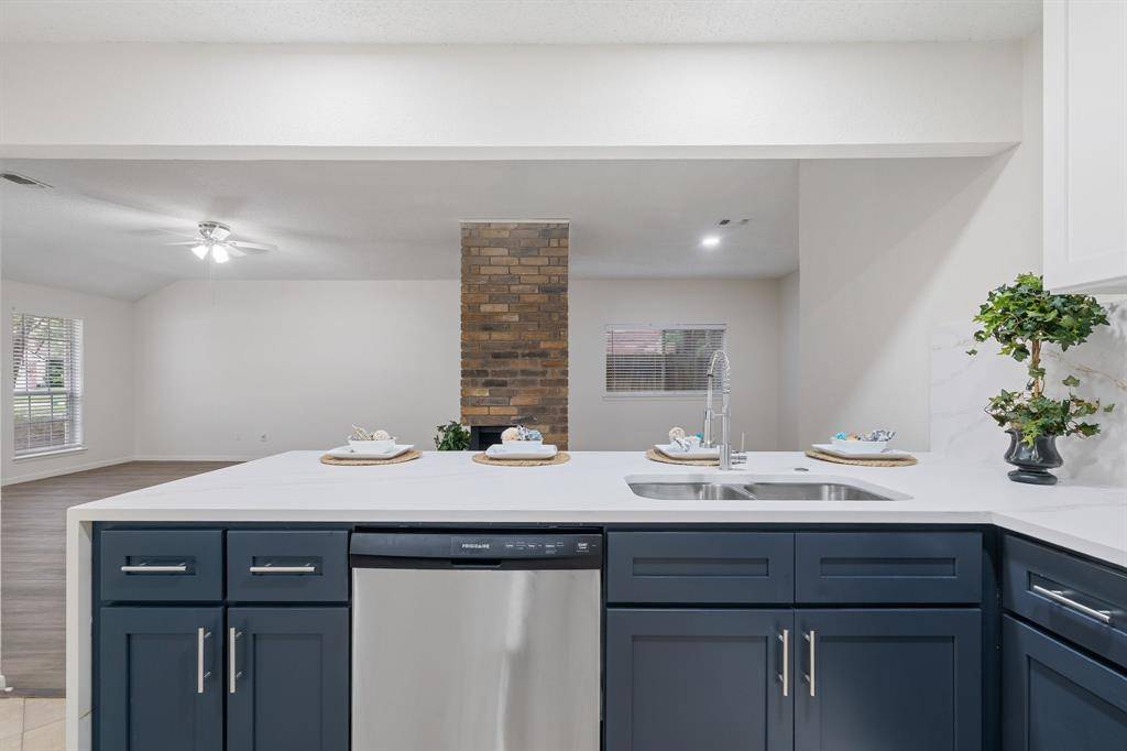The Woodlands, TX 77381,34 Quiet Peace PL