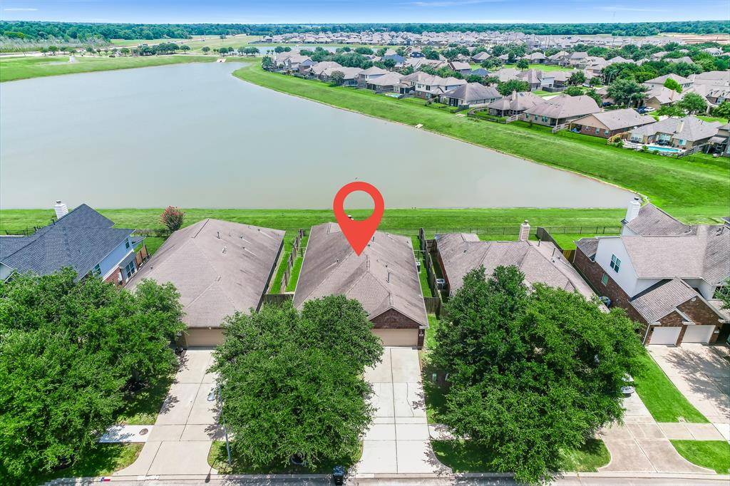 Rosenberg, TX 77471,6302 Oxford Lake DR