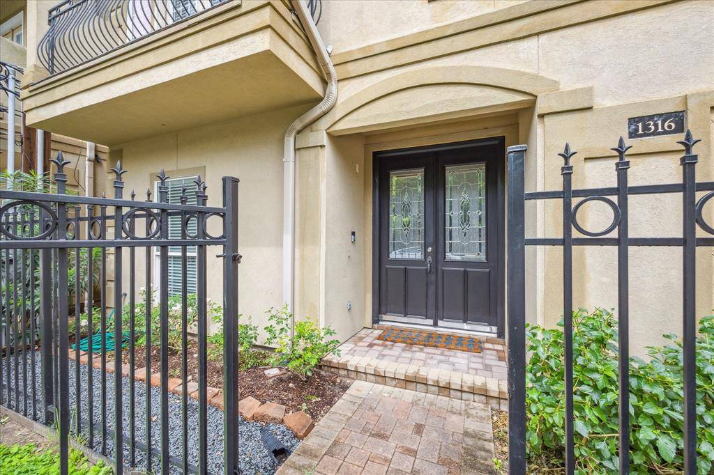Houston, TX 77007,1316 Birdsall ST