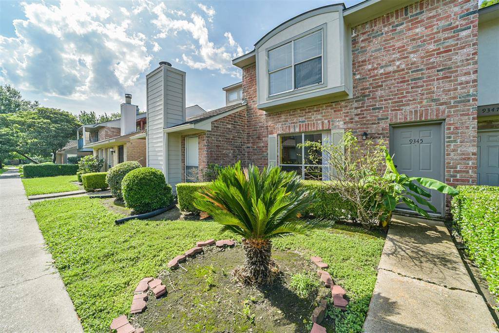Houston, TX 77036,9345 Westwood Village DR #30