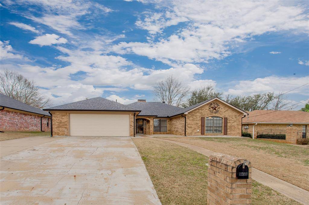 Henderson, TX 75654,1909 Castlegate DR