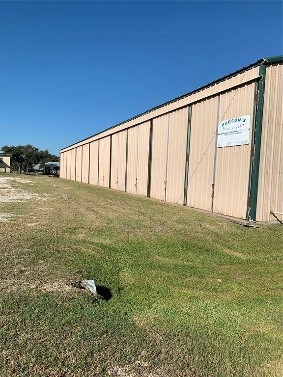 Port O Connor, TX 77982,911 N 15th ST