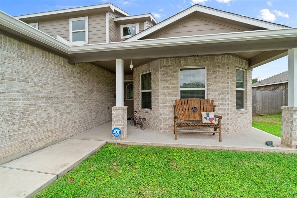 Angleton, TX 77515,7105 Beechwood DR