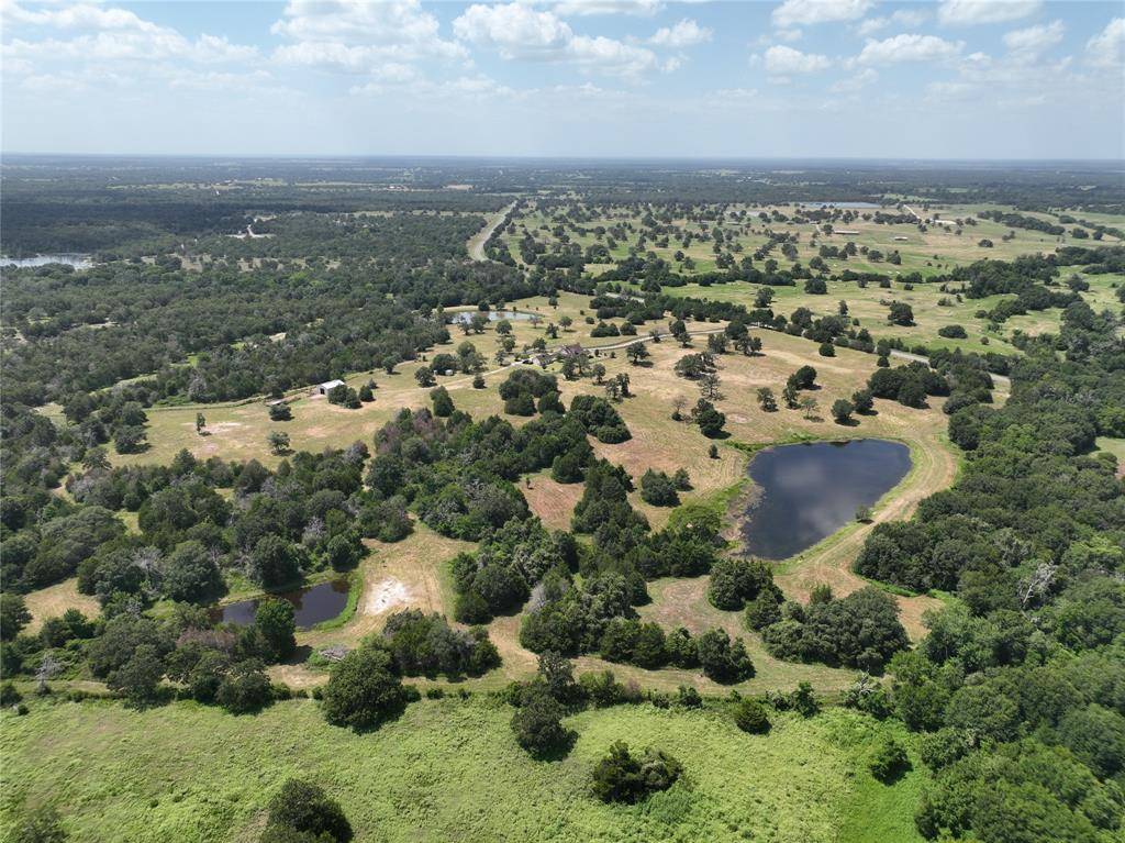 Carmine, TX 78932,7157 FM 1697