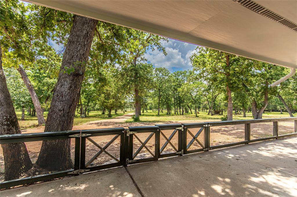 Bellville, TX 77418,6766 Stokes RD