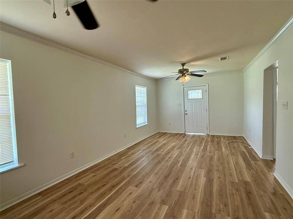 Kirbyville, TX 75956,602 E Main ST