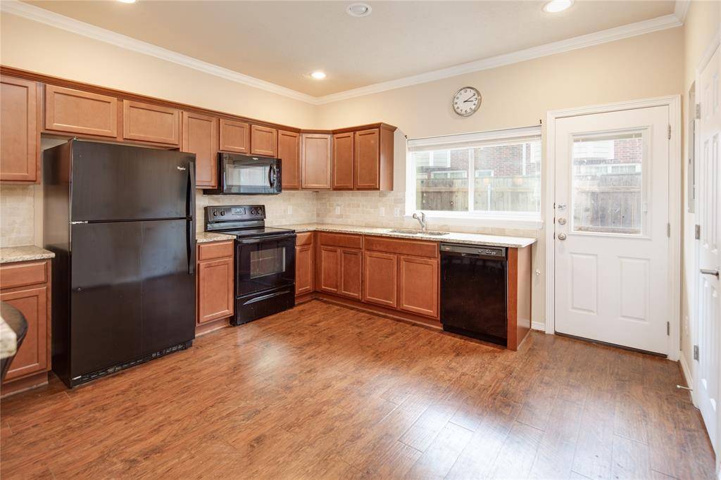 College Station, TX 77840,1198 Jones Butler RD #1105