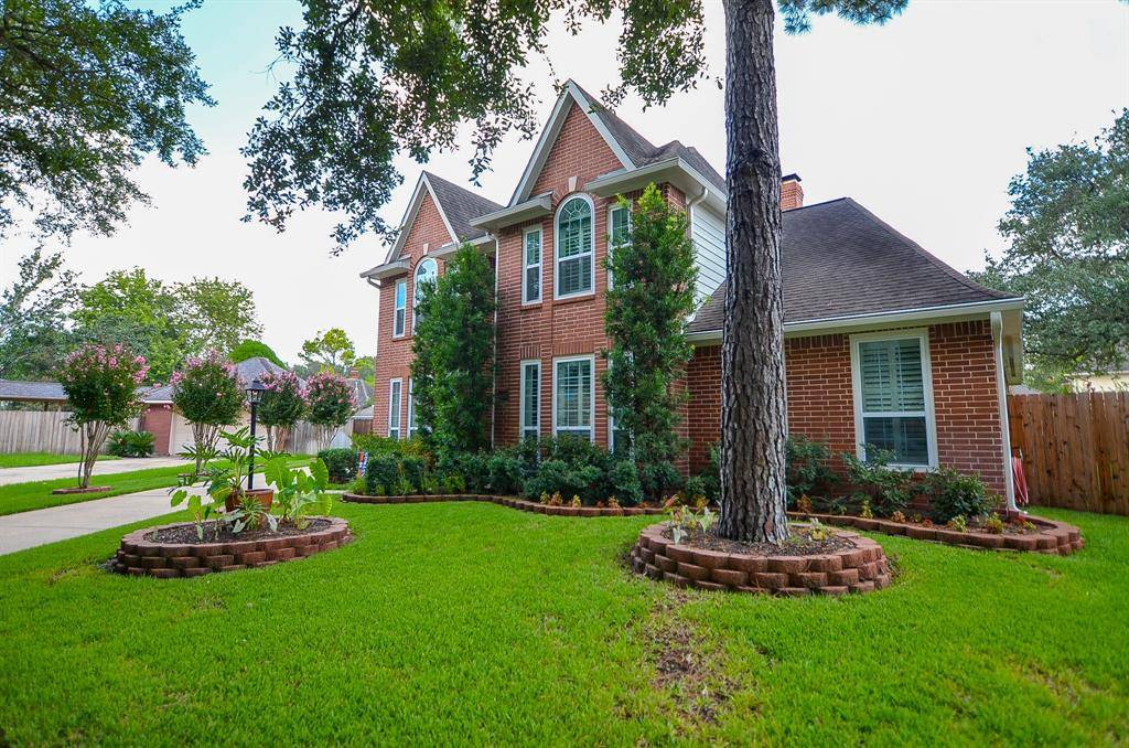 Sugar Land, TX 77479,16902 Meadow Leigh CT