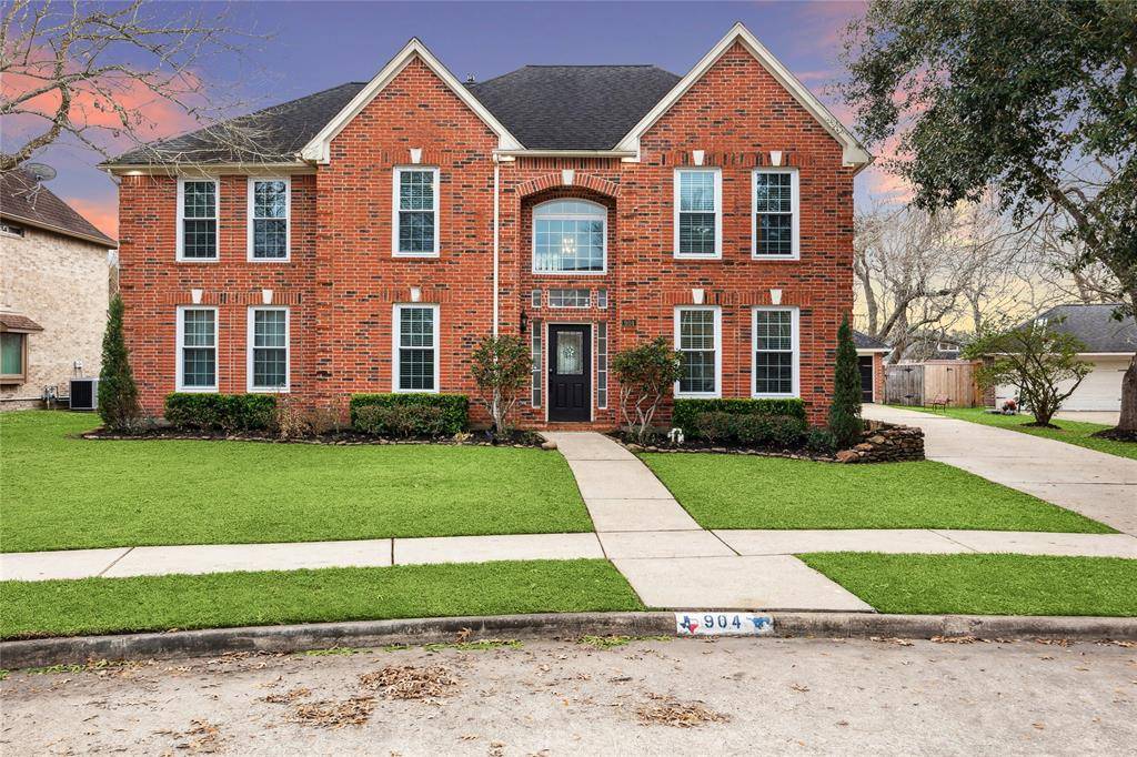 Friendswood, TX 77546,904 Laurelfield DR