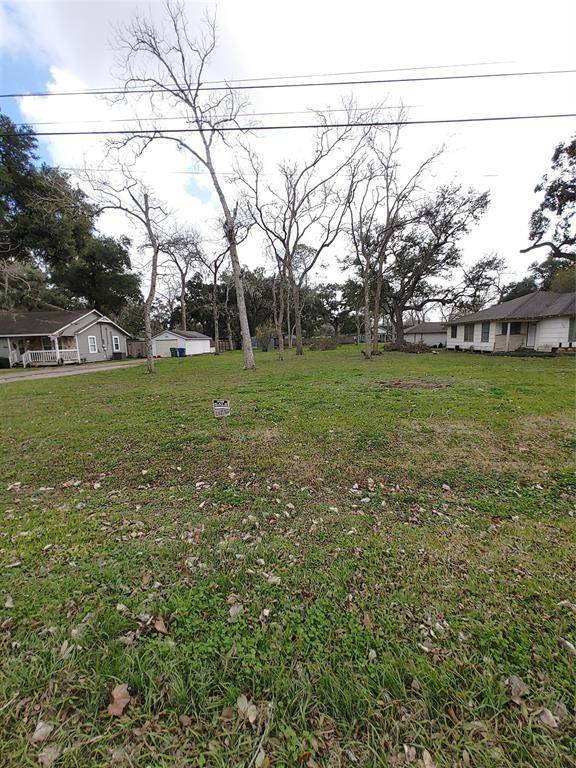 Sweeny, TX 77480,000 Avenue A