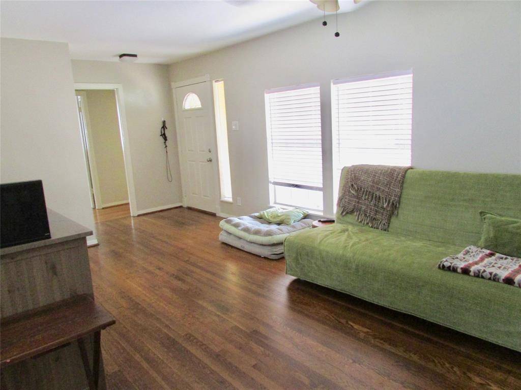 Houston, TX 77080,8638 Norton DR