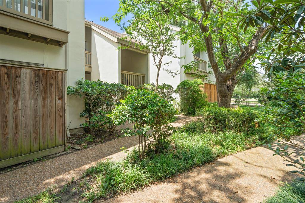 Houston, TX 77063,2100 Tanglewilde ST #629
