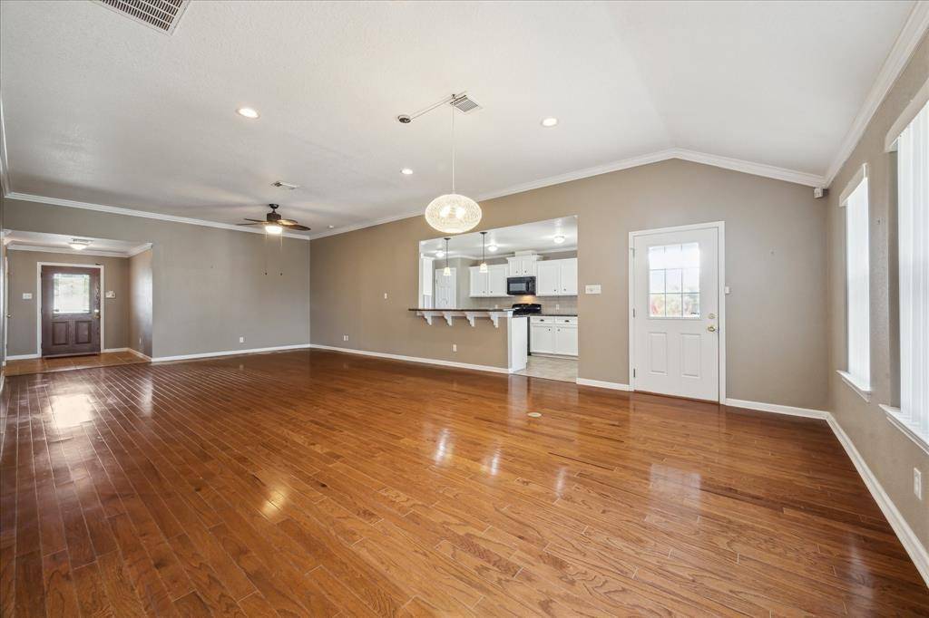 Galveston, TX 77551,24 Clara Barton LN