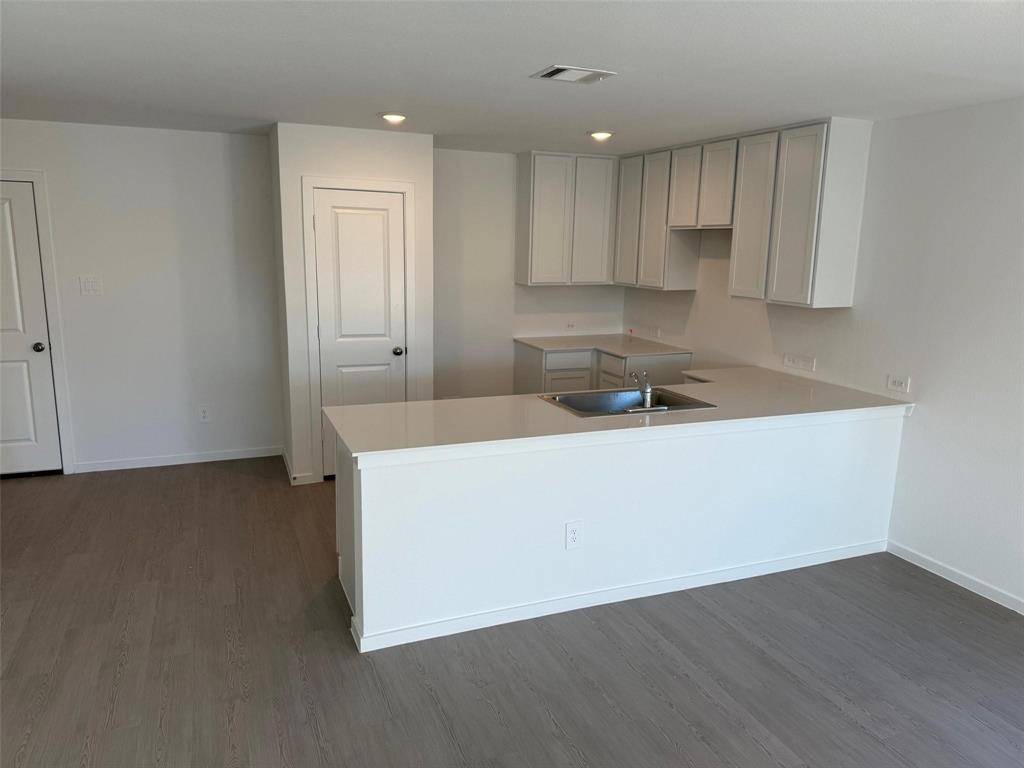 Baytown, TX 77521,9219 Coral Trout WAY