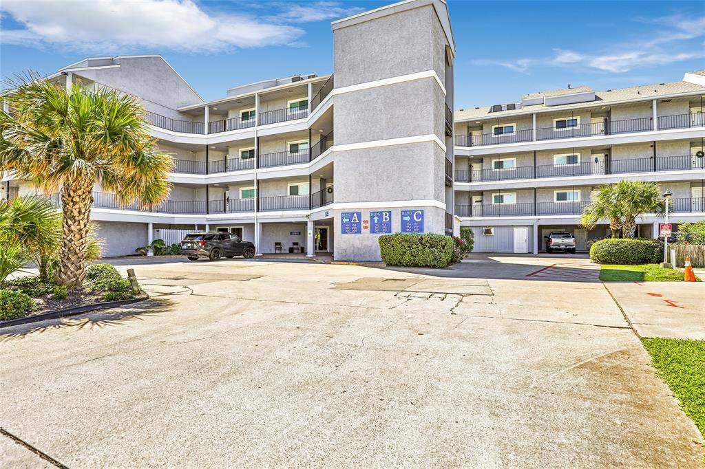 Galveston, TX 77551,7600 Seawall BLVD #113