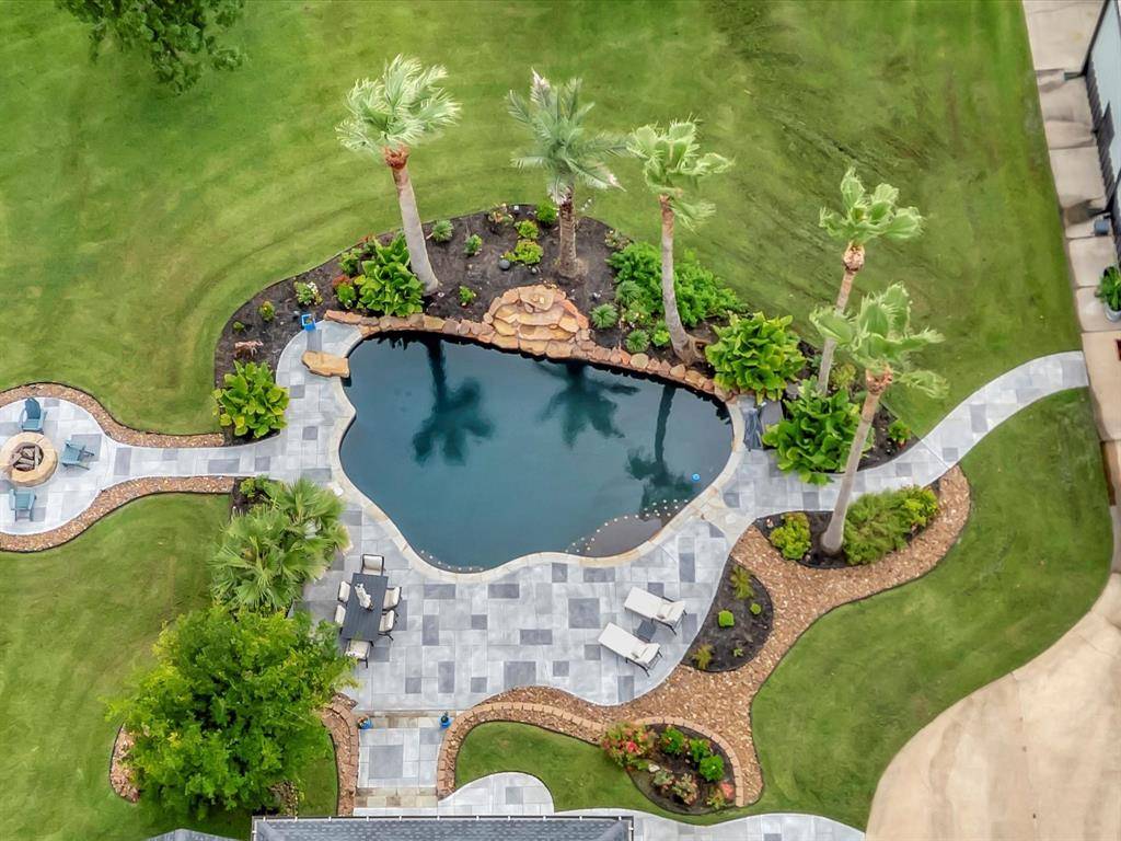 Friendswood, TX 77546,40 Windsong LN