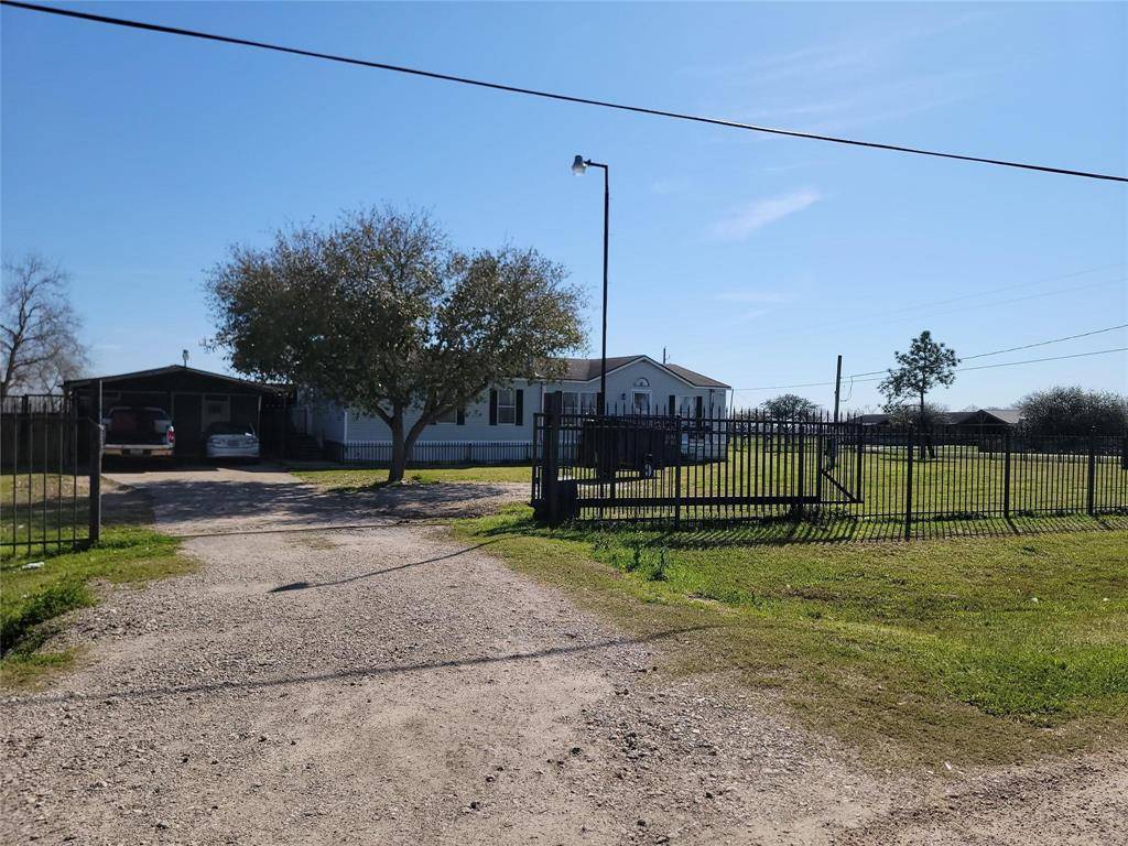 Rosharon, TX 77583,3007 Trail LOOP S