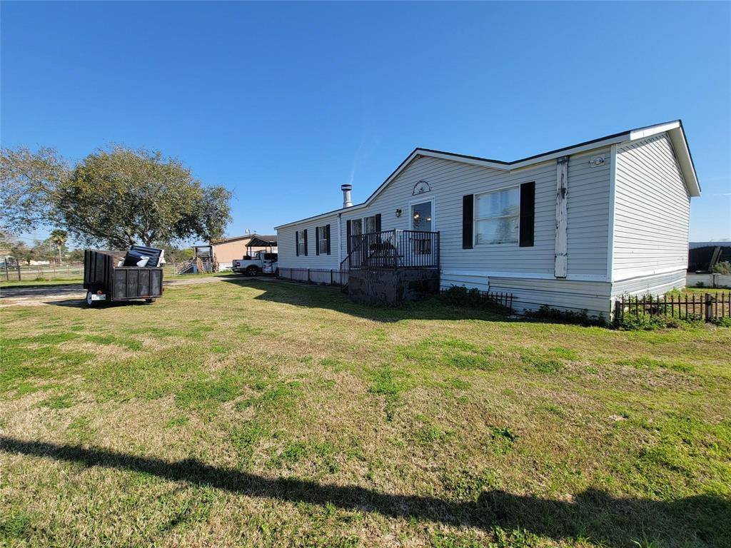 Rosharon, TX 77583,3007 Trail LOOP S