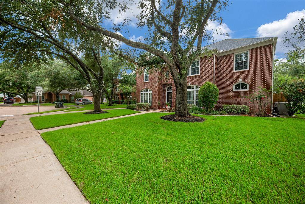 Sugar Land, TX 77479,4902 Glen Heather CT