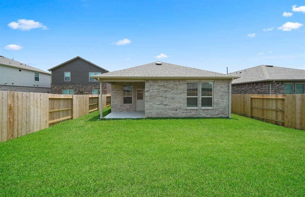 Crosby, TX 77532,218 Bismuth DR