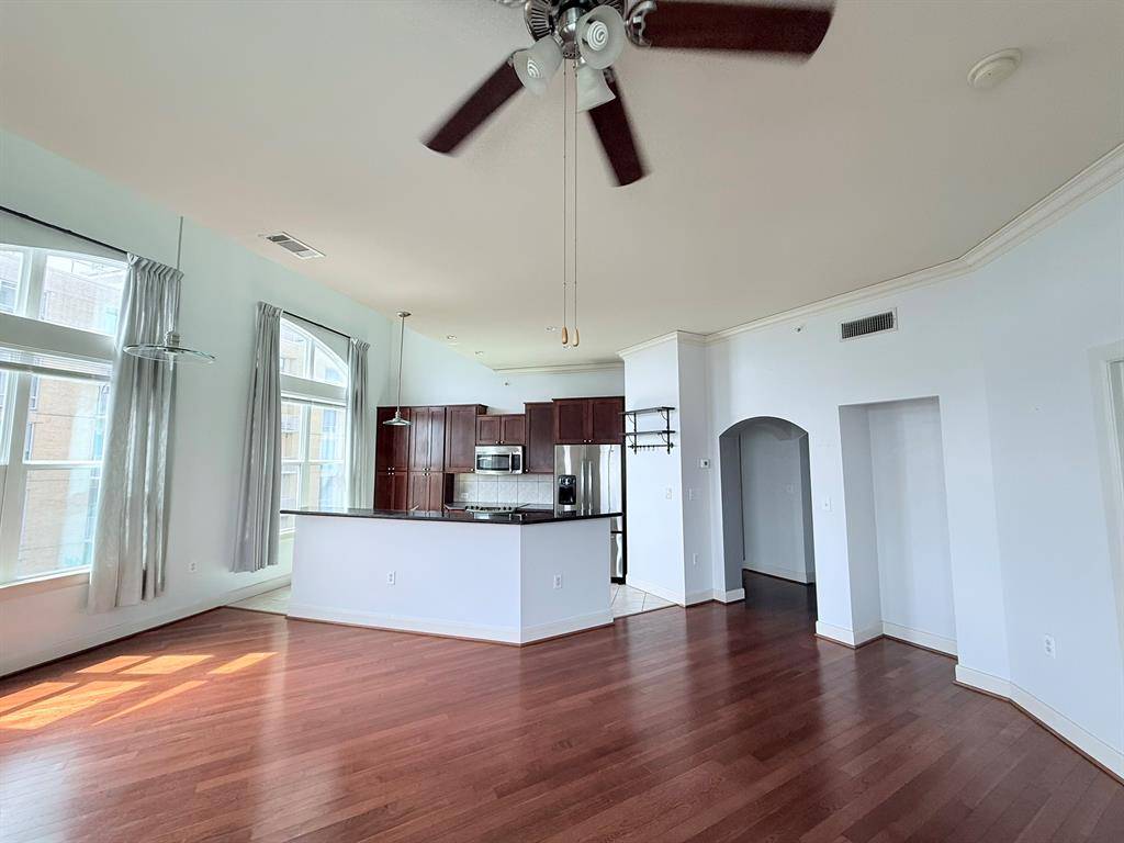 Houston, TX 77019,1010 Rosine ST #49