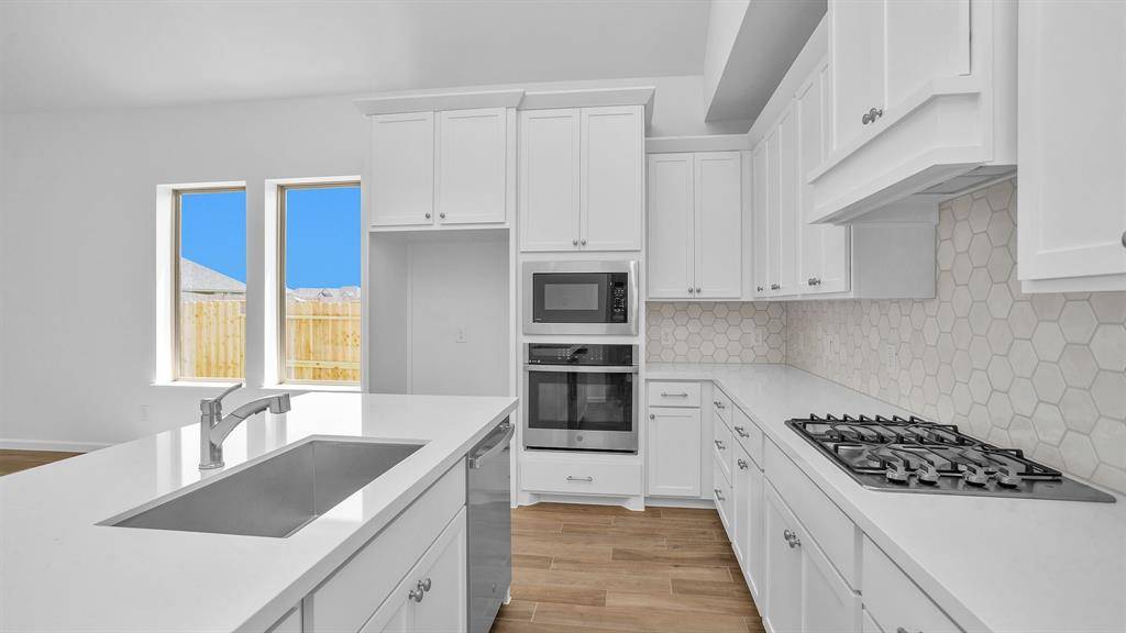 Rosenberg, TX 77471,5015 Henry Merritt ST