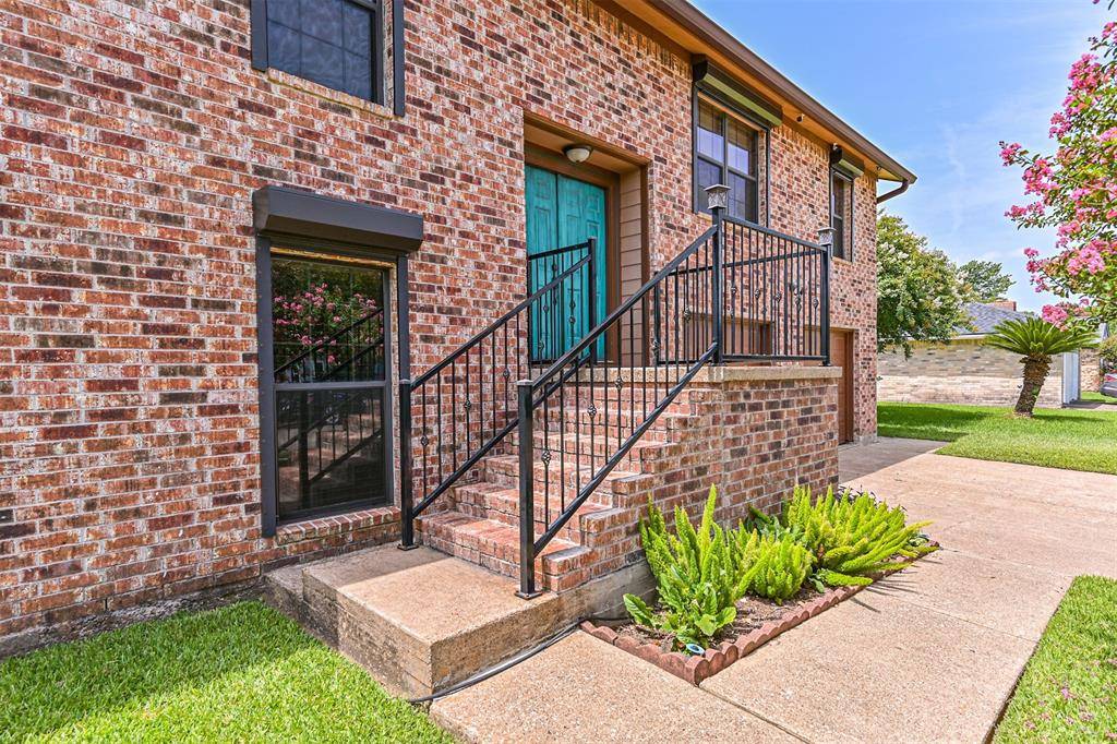 La Porte, TX 77571,5513 Rock Springs DR