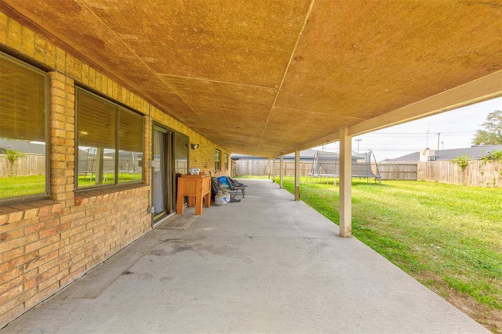 Dickinson, TX 77539,5309 Bramble LN