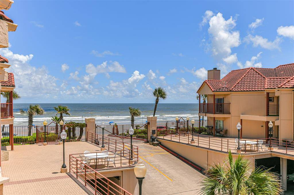 Galveston, TX 77551,7312 Seawall BLVD #218