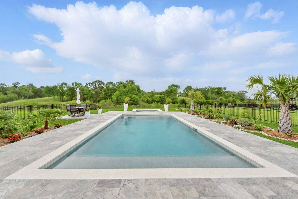 Montgomery, TX 77356,250 Peninsula Point DR