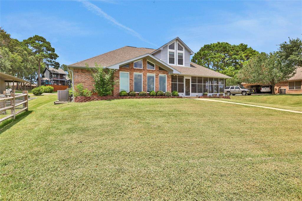 Coldspring, TX 77331,211 Harbour Point CIR