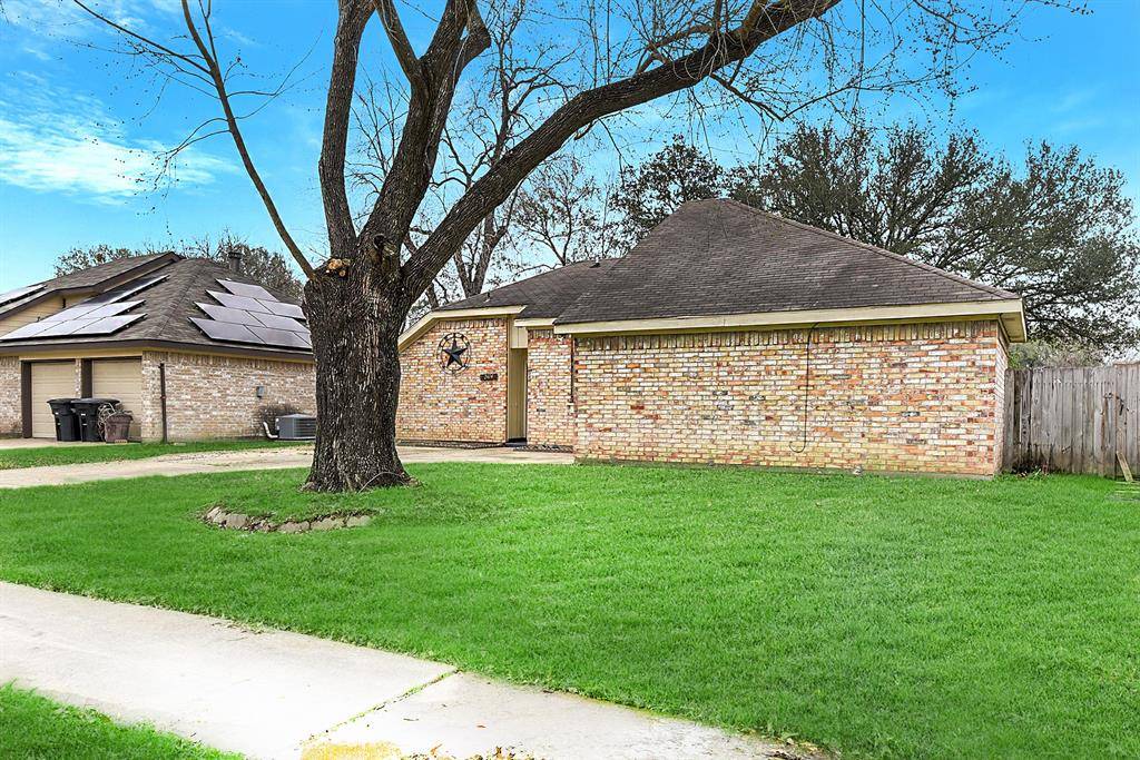 Katy, TX 77493,2614 Village Circle DR