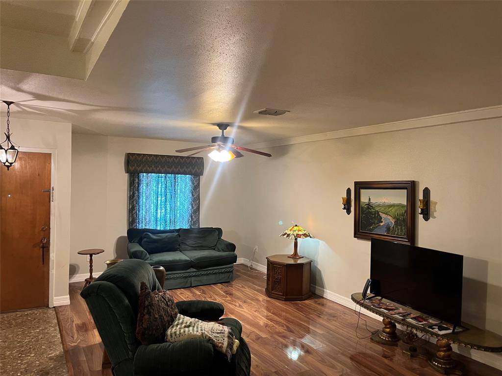 Houston, TX 77016,6302 Heath ST