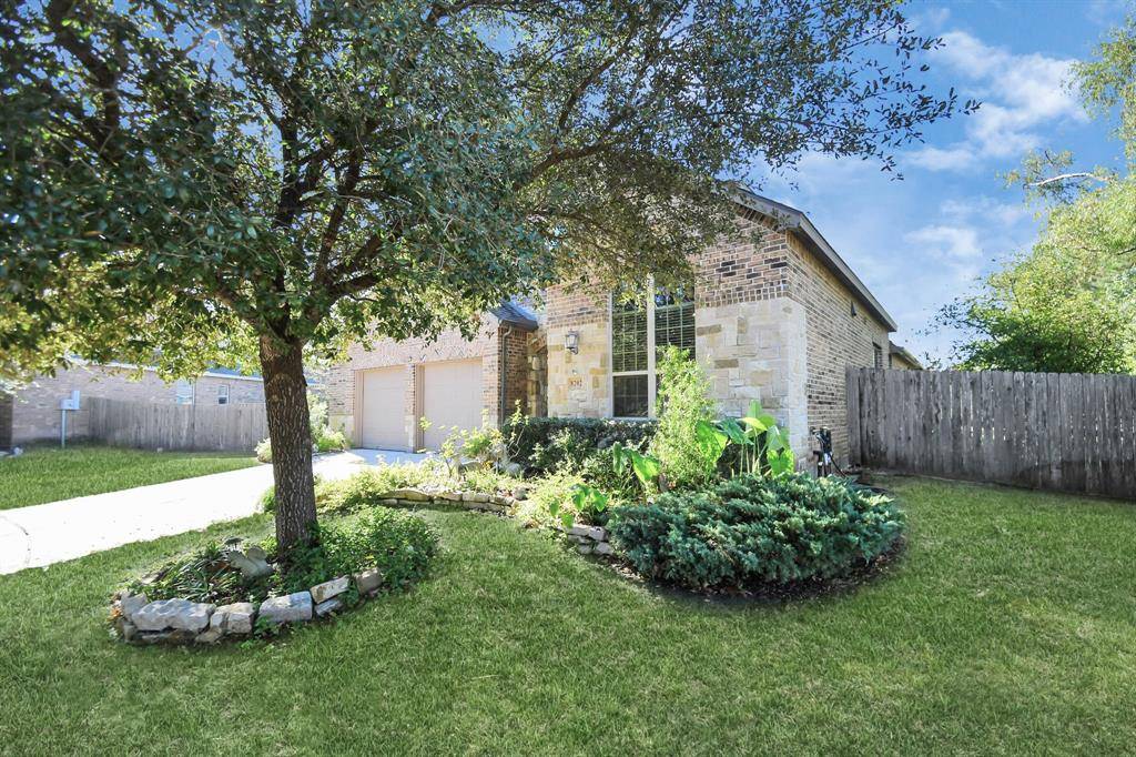 Conroe, TX 77385,8202 Horsetail CT