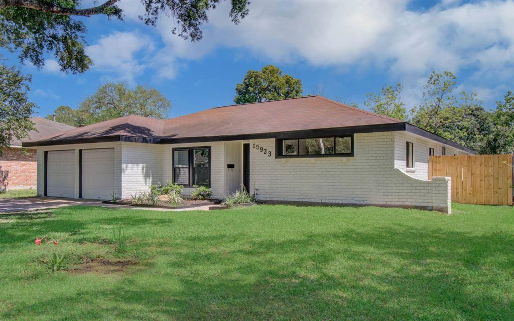 Houston, TX 77062,15923 El Camino Real