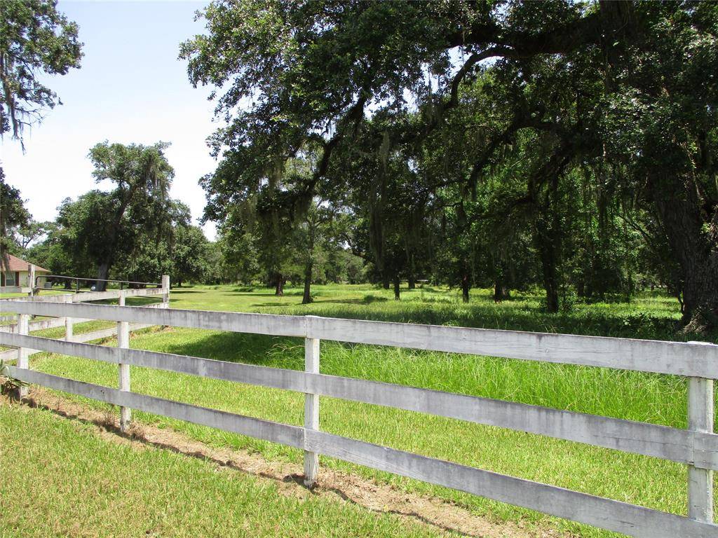 Sweeny, TX 77480,000 COUNTY ROAD 684C