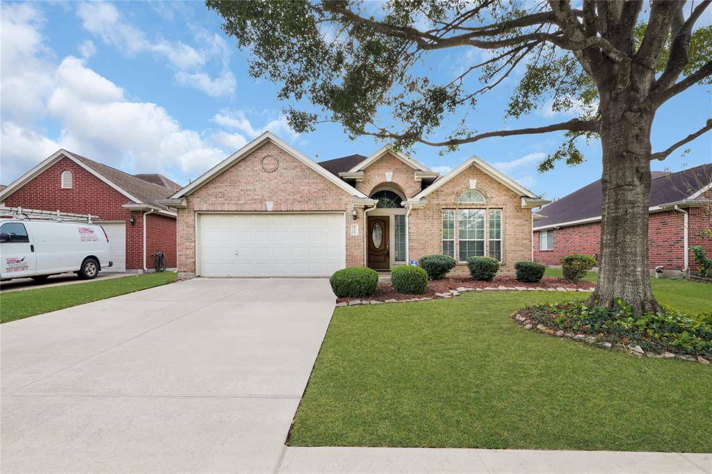 Pasadena, TX 77504,4215 Warwick DR