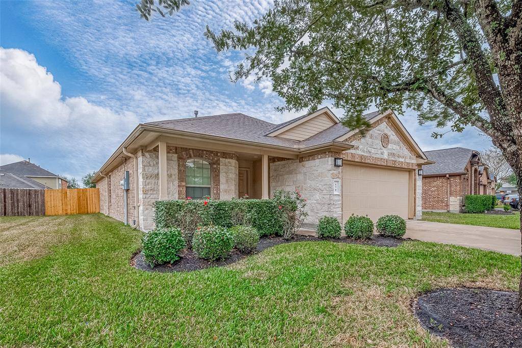 Dickinson, TX 77539,170 Rustic Colony LN