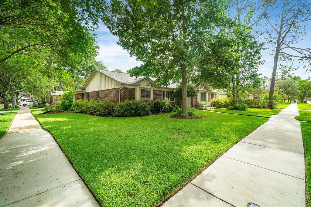 Houston, TX 77096,5814 Rutherglenn DR