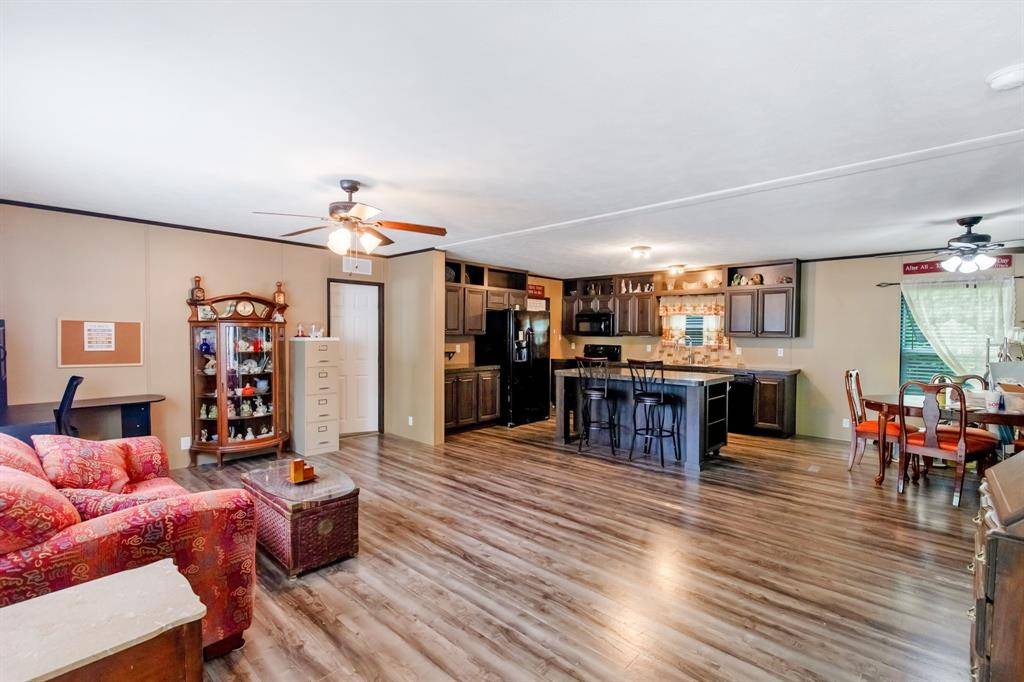 Cleveland, TX 77327,505 1/2 Bardash ST