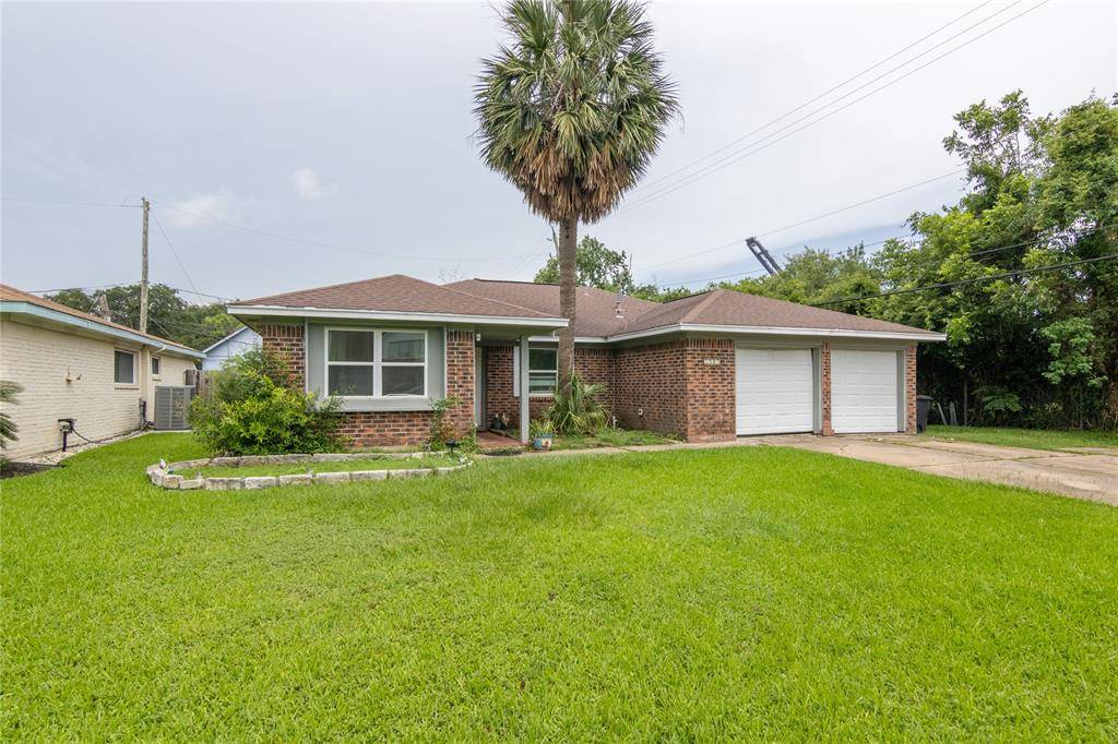 La Porte, TX 77571,3915 Sailfish LN