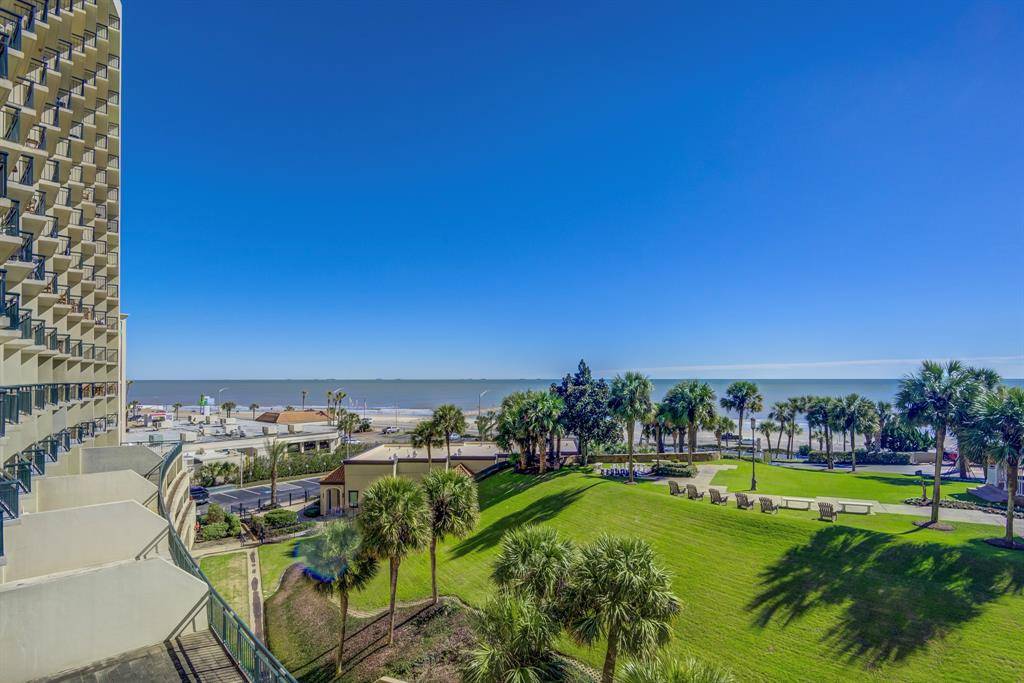 Galveston, TX 77551,5220 Seawall BLVD #1536/37