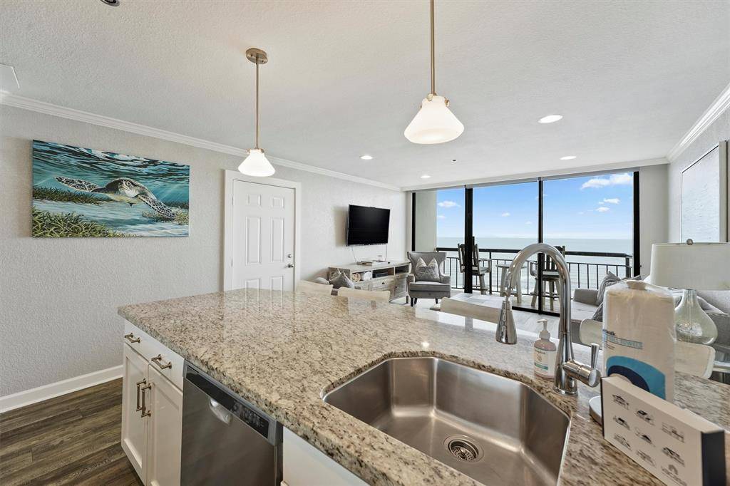 Galveston, TX 77551,5220 Seawall BLVD #1536/37