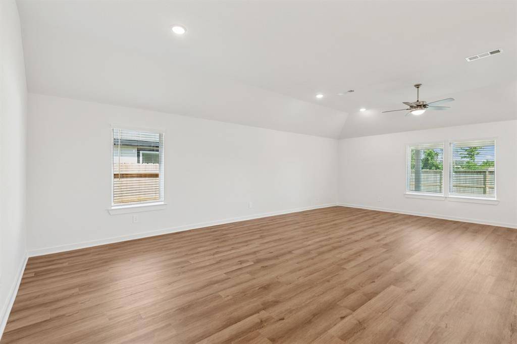 New Caney, TX 77357,22672 Hackberry Leaf DR