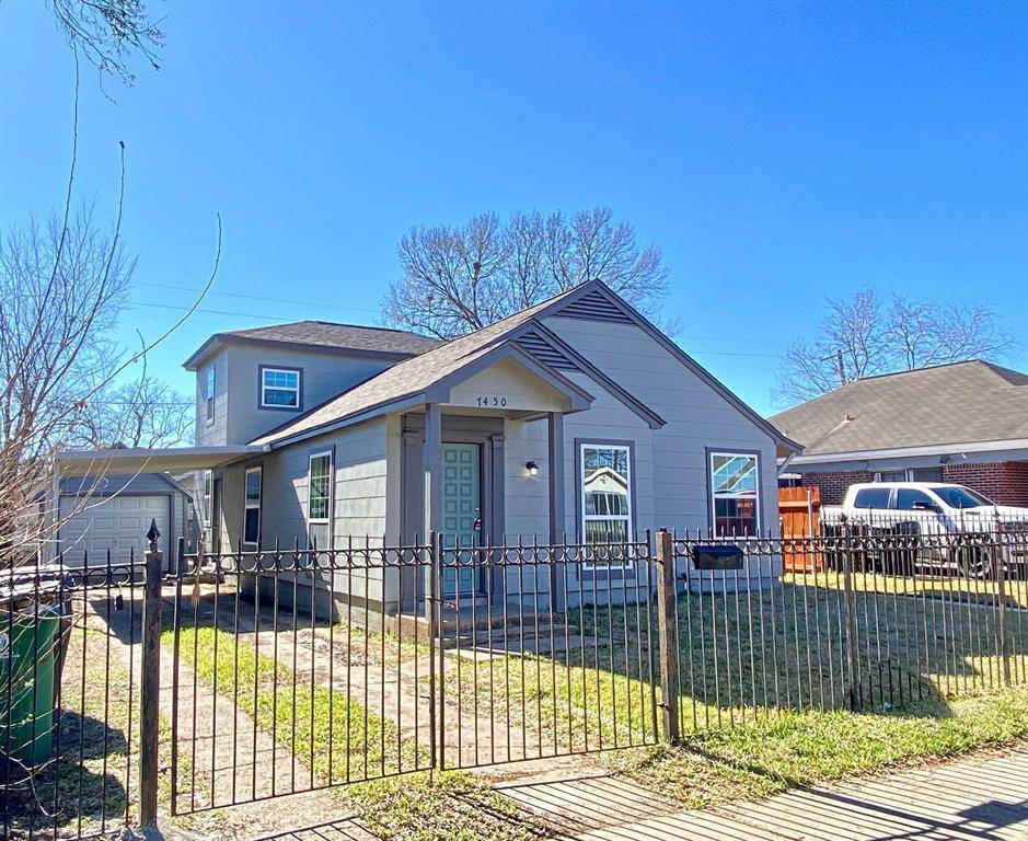 Houston, TX 77011,7450 Rusk ST